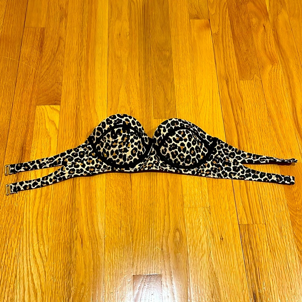Leopard Strapless Bathing Suit Top